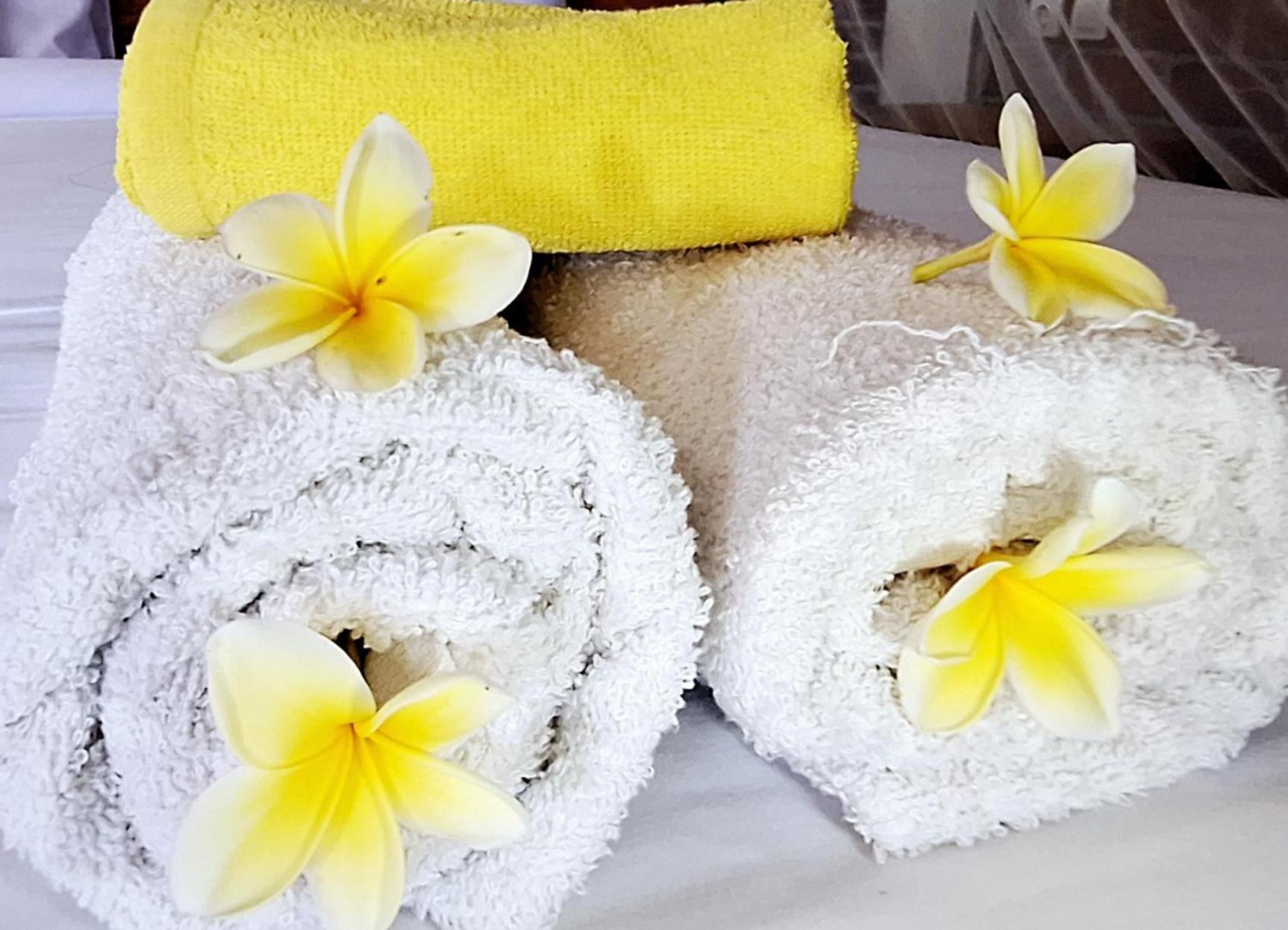 Bunga Maliq Bungalow Lombok Tetebatu Szoba fotó